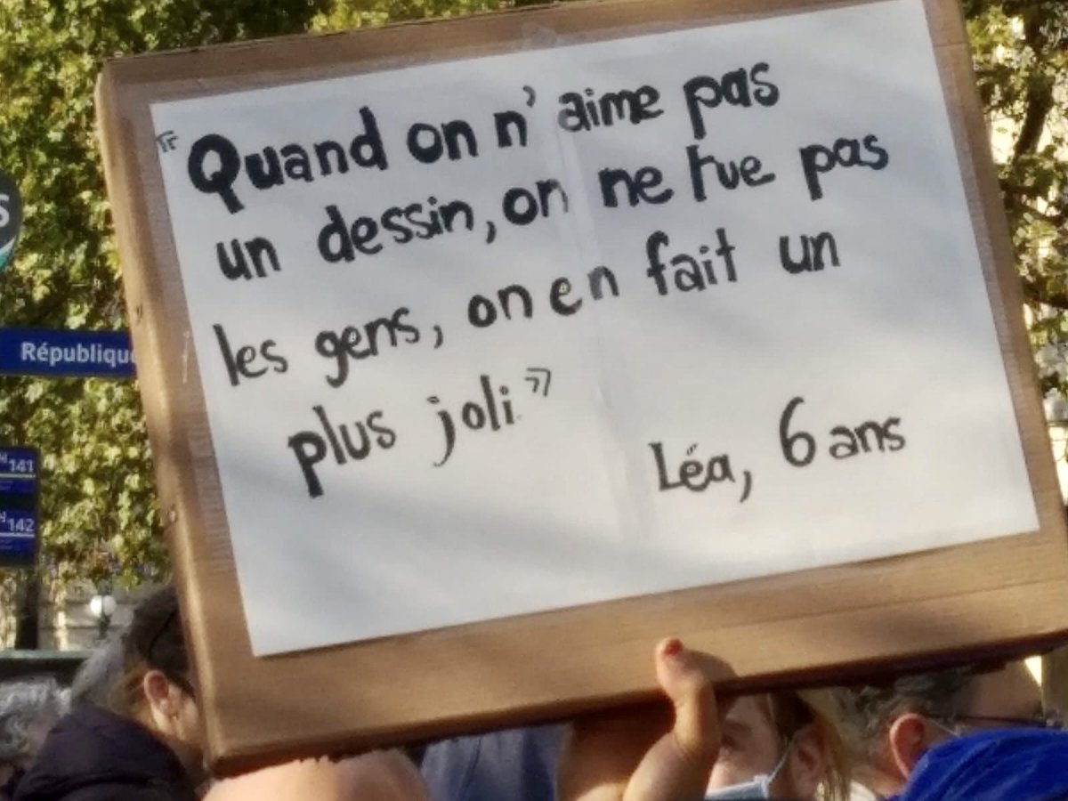 Najat Vallaud-Belkacem tweet media