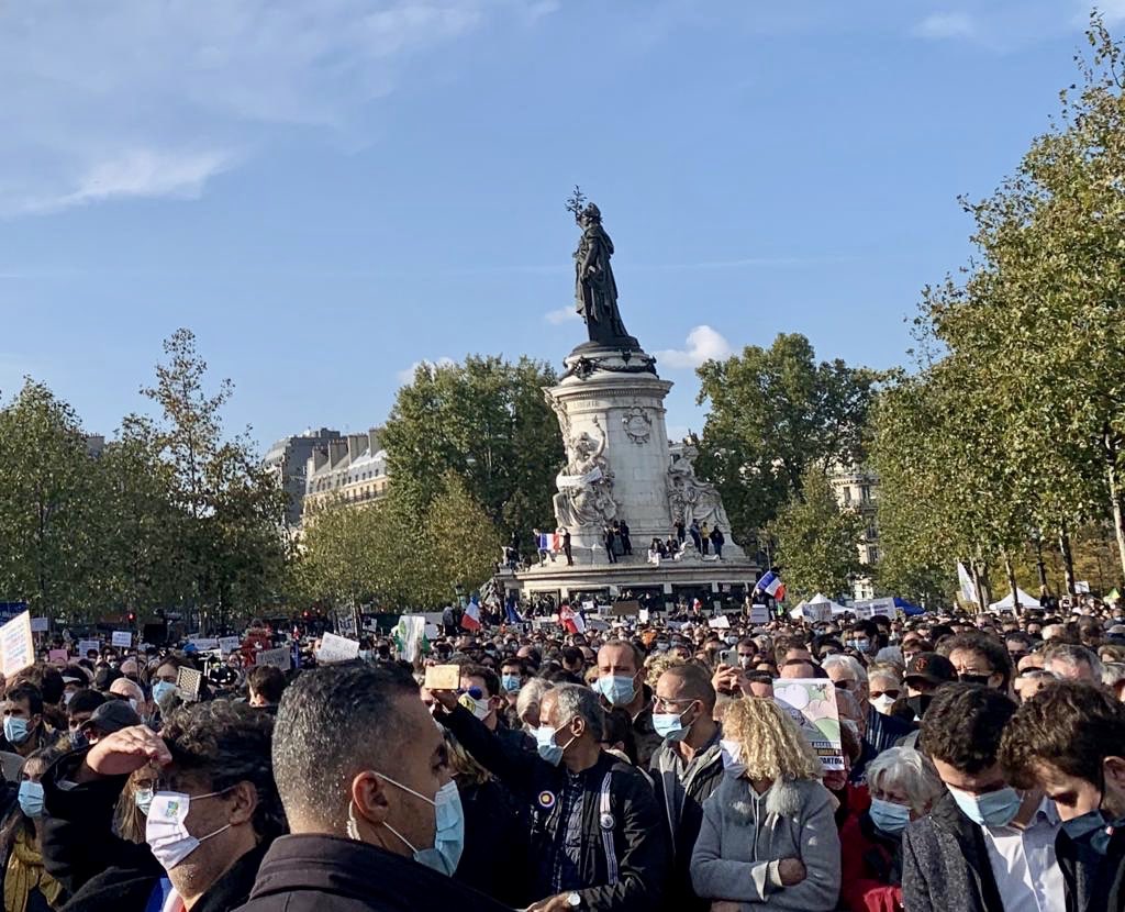 Najat Vallaud-Belkacem tweet media