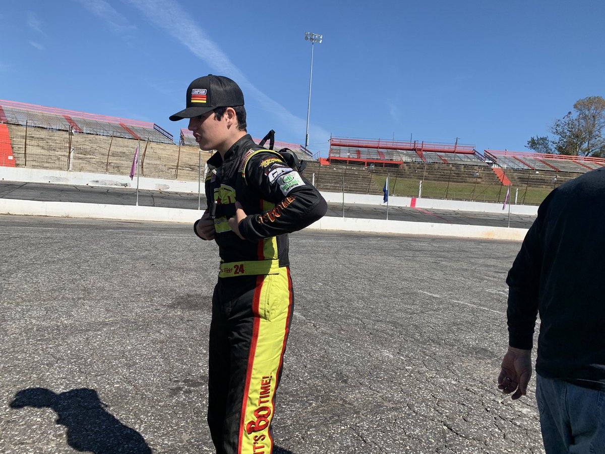 RuffBryson's tweet photo. Somebody has a fire suit on today!!! Wonder what he's doing. #MyTrackMyRoots #TeamBilstein @barringerconst @VLKCHARLOTTE @wild_bill_80 @bilsteinUS https://t.co/SClb4pdLfI