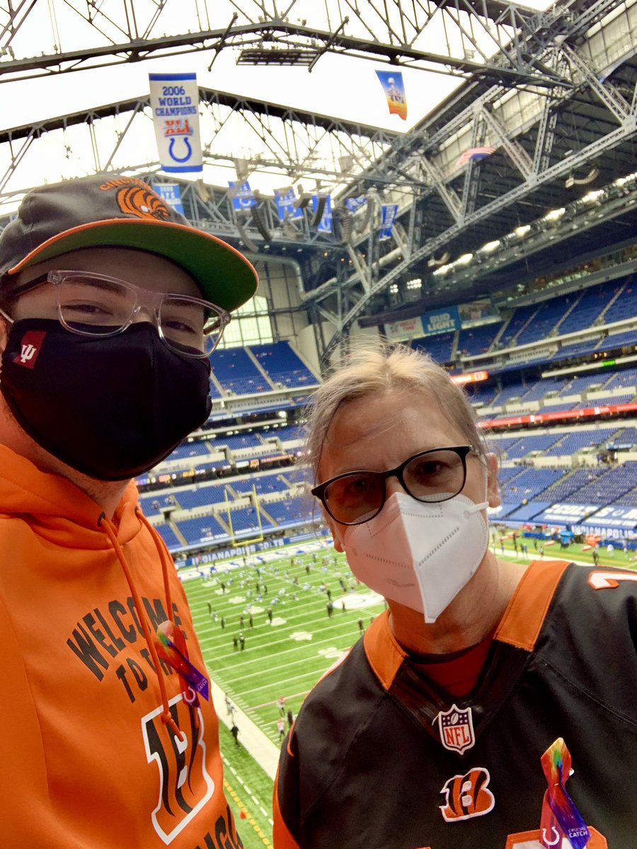 gratefulnp's tweet photo. Who Dey!!!! @JJJJacksonBoone 
#roofisopen https://t.co/CSU2QWBMIW