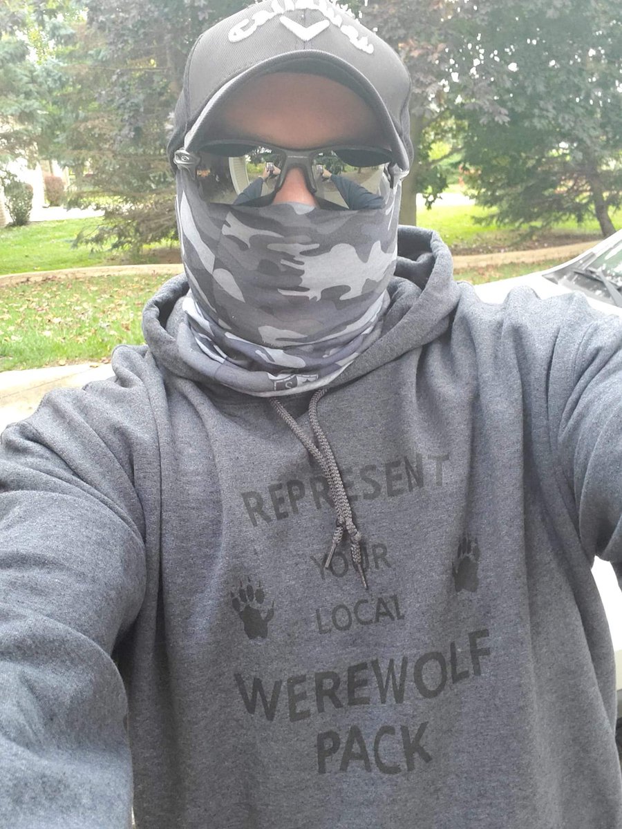 Mocha6221's tweet photo. Go to the Cache and get a #shirt or #hoodie to rep your local #Werewolf pack!
https://t.co/eT8XDtlYGN
#smallstreamers #twitchaffiliate #SmallStreamersConnect #YouTuber #GraphicDesign #graphicdesigner #teespring #merch #merchandise #werewolfpack #twitchstreamer #twitch https://t.co/GGMa5AkxJn