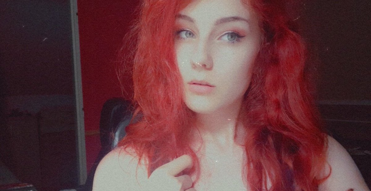 karadome's tweet photo. What even do you have the money for, slave? Give it to me instead
#findom #humanatm #drain #paypig #paypiggy #drainqueen #goddess #humilation #cashslave #mistress #femdom #tribute #slave #domme https://t.co/UacyQvD7BF