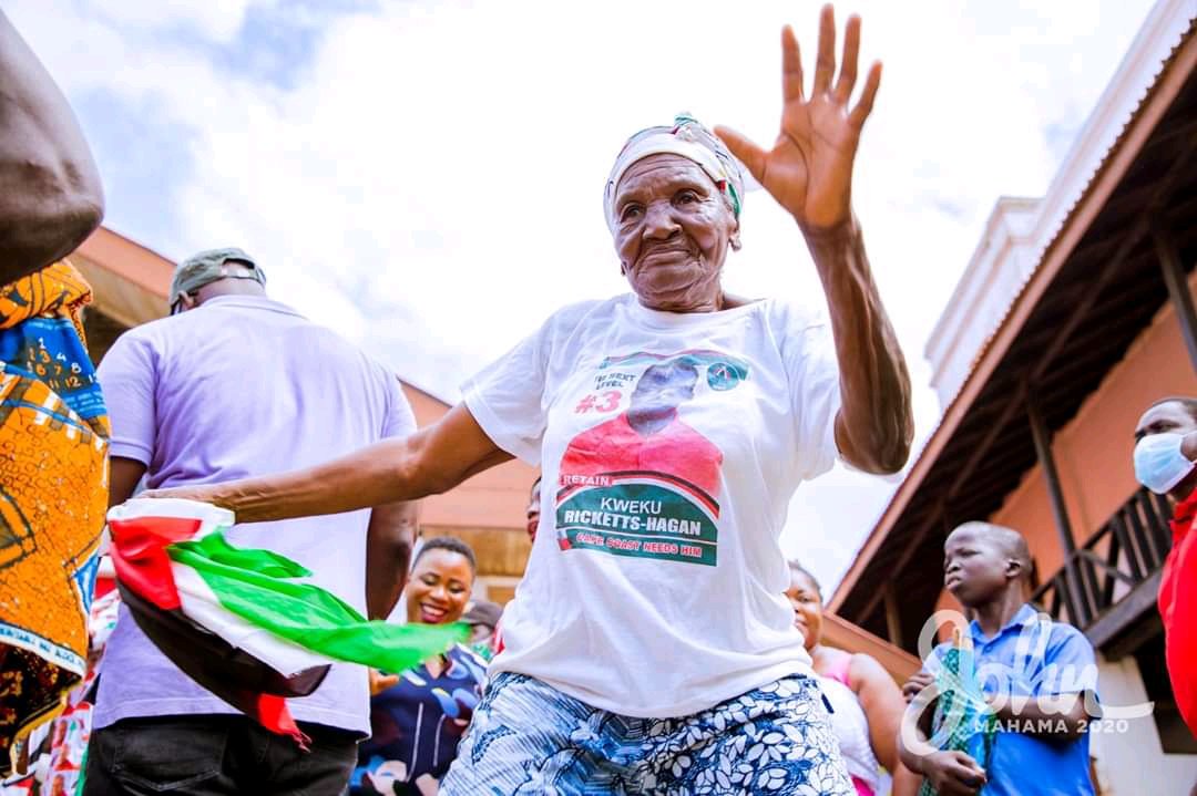ChiefJoelKofi1's tweet photo. The Love for John Mahama is deep...
Grandma couldn't hide her excitement when he saw @JDMahama 

#VictoryComing https://t.co/kzkVGWsdBc