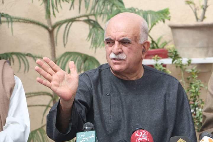 ZulfiqarKhoso19's tweet photo. Karachi is capital of Sindh and will remain, says Mahmood Khan Achakzai.. 

#PDMKarachiJalsa https://t.co/a2JCzUFcPq