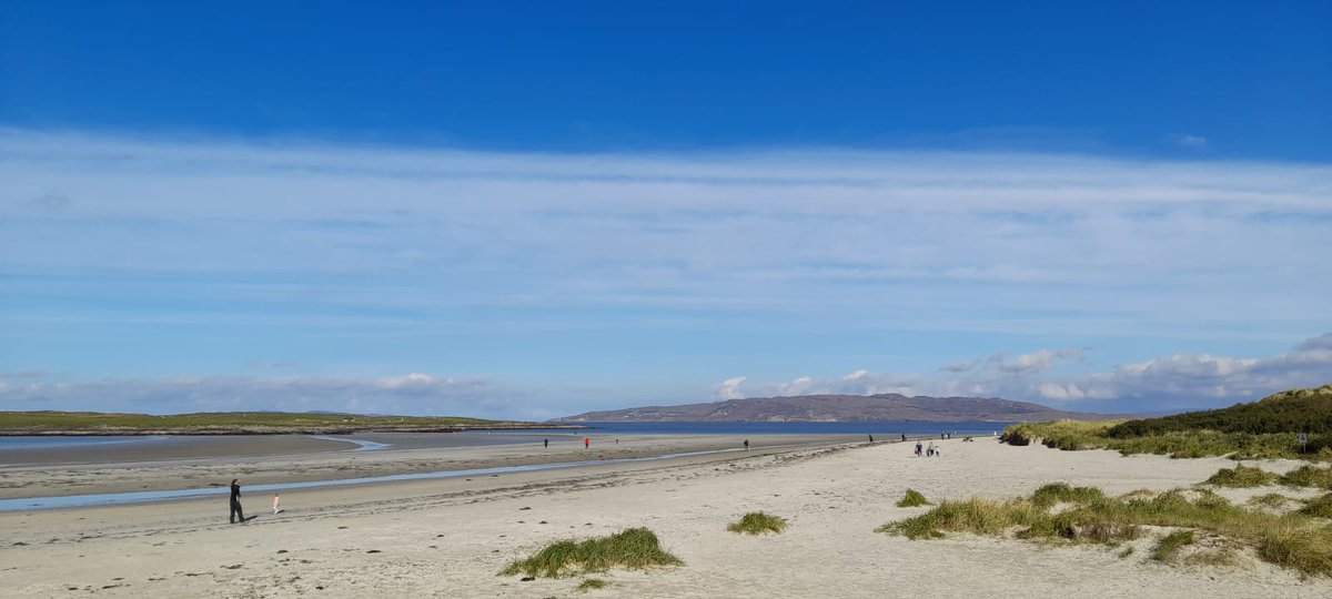 IvanMaxwellNI's tweet photo. @MarkMcFadden A bit crowded for October? 😎 #Nairn #Donegal https://t.co/dq7Fkql7CF
