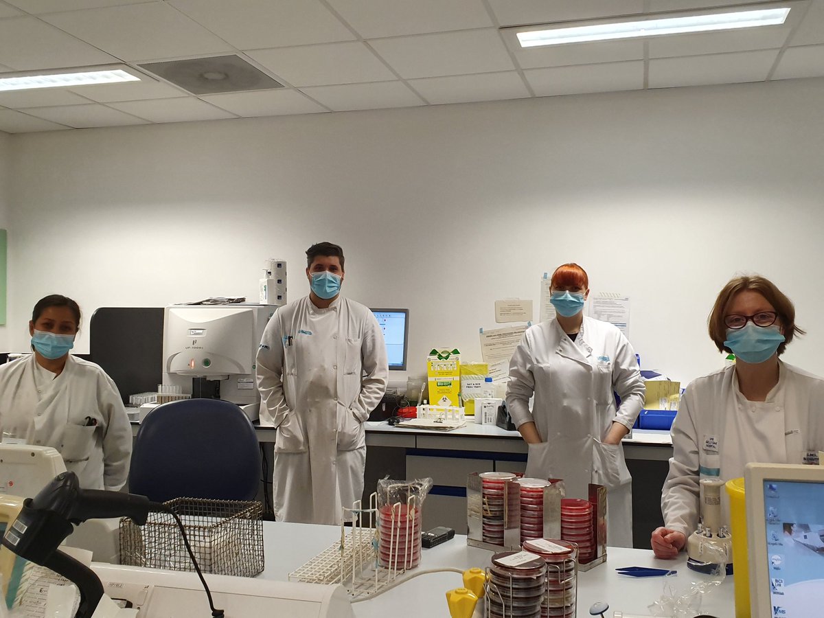 @uhbtrust UHB Laboratory staff working the weekend shift on #COVID-19 testing #microbiology @craig_webster @tmzmatthewsz @Tengaar Thank you Craig, Tom, Jack, Rebecca, Padma and Team. @UHBCEO @Jacqui_Smith1