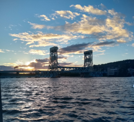 Hey GLACURH, there is another way to earn spirit pontes via Instagram by submitting your best bridge puns. Head over there to see all the details! #LiftingLeadersRLC2020