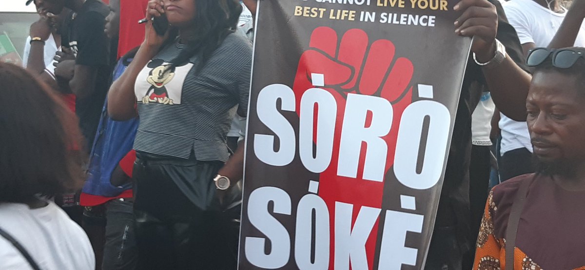 dexyadell's tweet photo. Holding it down @ #festacprotest
#AmuwoOdofinProtect #EndPoliceBrutalityinNigera
#EndPoliceBrutality
#EndInsecurityInNigeria
#EndBadGovernmentinNIGERIA https://t.co/exHbZsE7VL