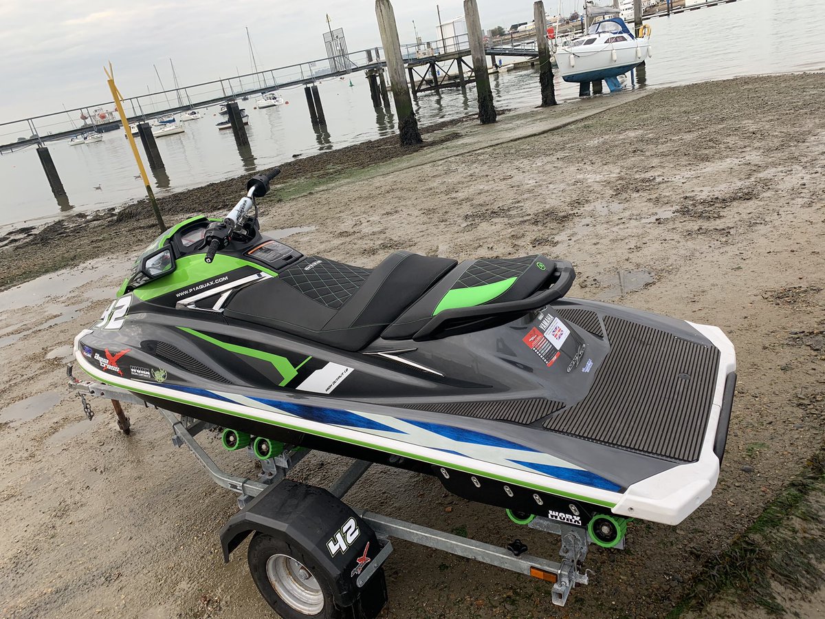 DunkDude42's tweet photo. Yamaha VXR new #custom #seatcover by #GripGear #RacingSeats ordered through Carl at #JetSkiHub in Poole who also arranged professional fitting, 1st ride out today 80 mile trip around #IsleOfWight with @SolentSkiers. Extremely impressed with this top quality seat cover. #YamahaVXR https://t.co/h1BUhOt1FY