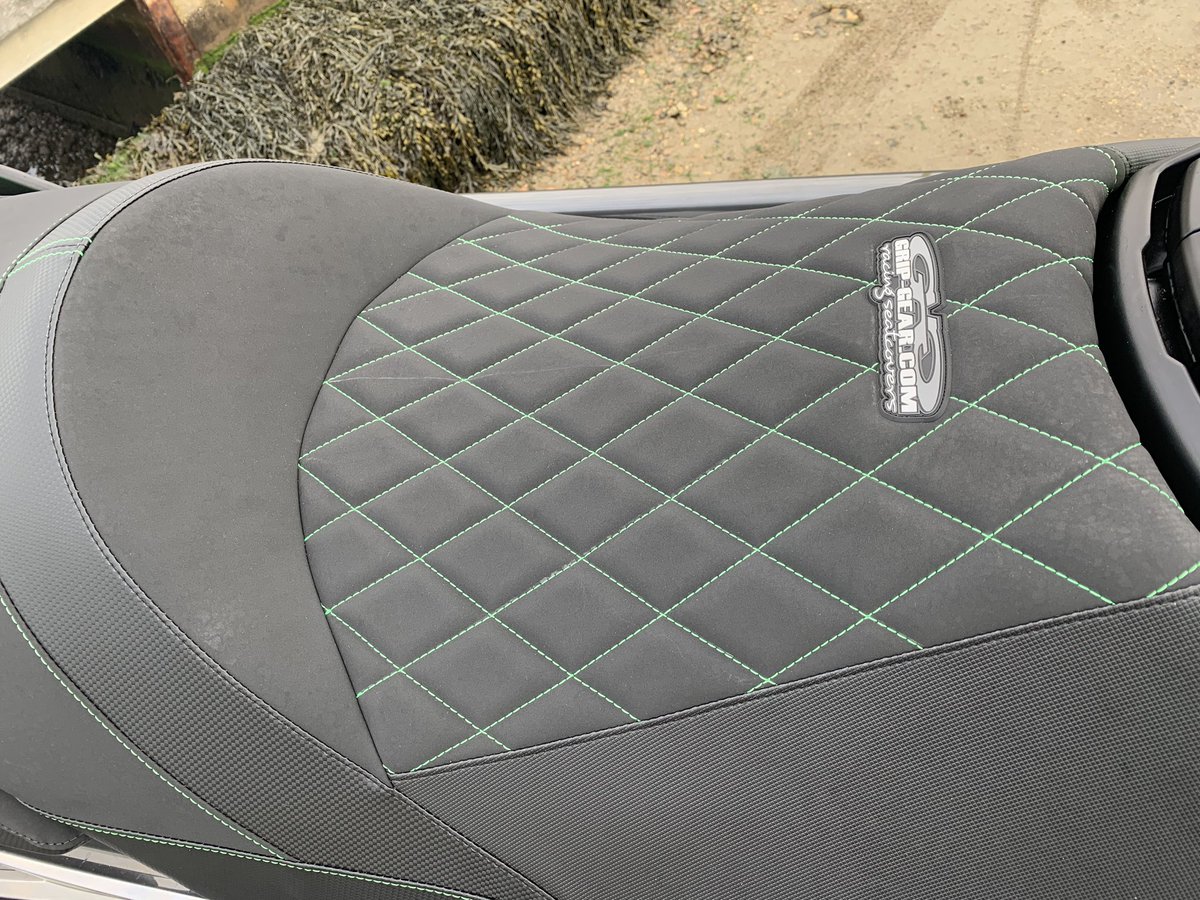 DunkDude42's tweet photo. Yamaha VXR new #custom #seatcover by #GripGear #RacingSeats ordered through Carl at #JetSkiHub in Poole who also arranged professional fitting, 1st ride out today 80 mile trip around #IsleOfWight with @SolentSkiers. Extremely impressed with this top quality seat cover. #YamahaVXR https://t.co/h1BUhOt1FY