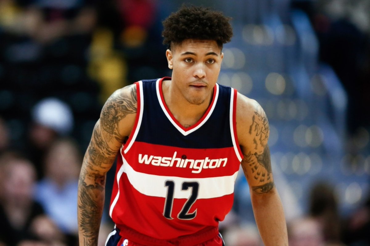 atlanta hawks 2015 draft pick 15original pick: kelly oubre (traded)new pick: still kelly oubrethe hawks made a stupid decision to trade away oubre, especially since they didn't get shit in return, in this redraft the hawks keep him and he helps with their depth and defense