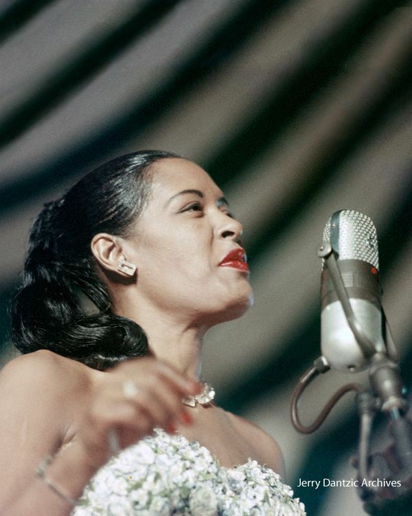 Billie Holiday• bisexual• American singer & actress• jazz, swing