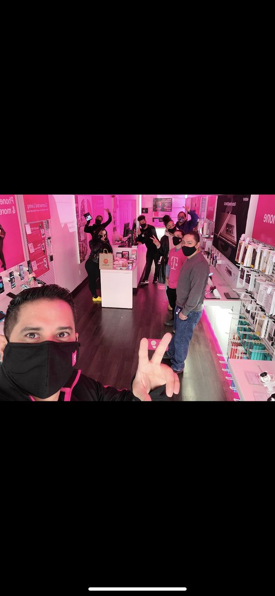 Kingsbridge is 5G ready!!! Great meeting today with @JohnnySVasquez 🥳