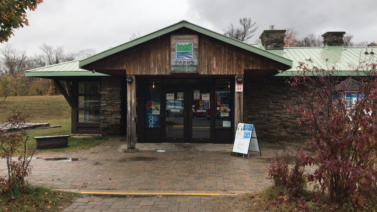 1:40: Day use permits can be purchased inside the West Gate office. Please find a place to park in the parking lot and make your purchase inside. https://t.co/3vNpMaBC9Q