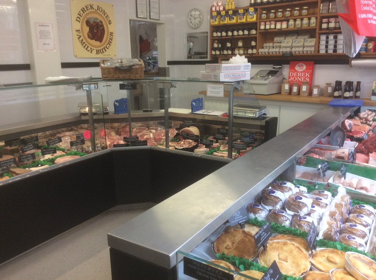 g_refrigeration's tweet image. Narrow shop? Restricted space? We offer quality slimline serveover counters suitable for fresh meat or deli. 1 metre front-to-back. Curved glass or straight glass.

📞0131 660 4430

#eurocryor, #narrowcounter #meatcounter, #delicounter