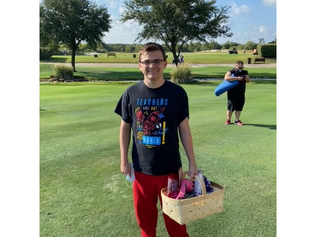 Yoga. Puppies. Football. Congratulations to Christian Ellis, who came to our #ittybittypittyyoga event this morning and was surprised with tickets to #MNF #DALvsARI. Thank you The Love Pit #dfwyoga #healthandwellness #arcisgolf #fitness #healthy