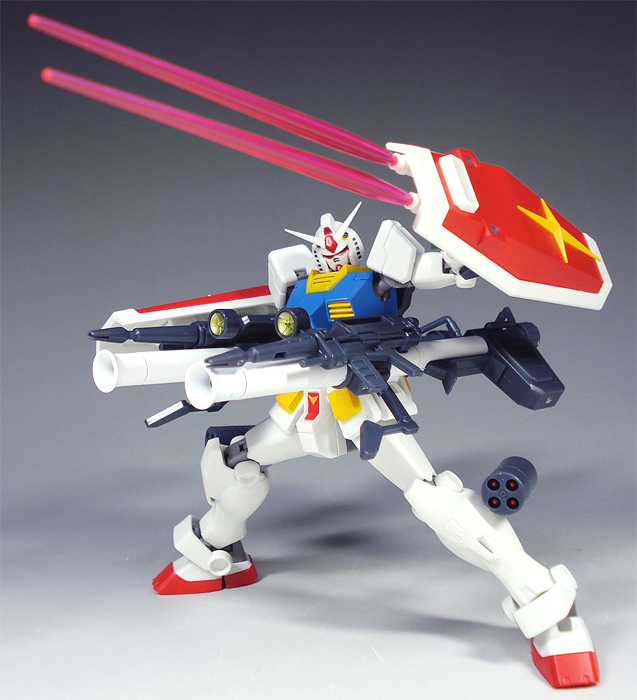 10年くらい前の写真が出てきた。やってること変わってねえな…。
この頃はグラペ多用してた。

武器盛り盛り出来る最初のロボ魂ガンダムは楽しかった。…マジで10年前? 