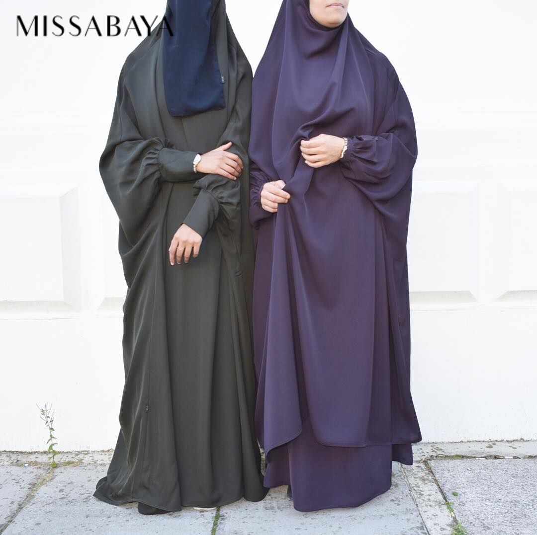 MissAbaya1's tweet photo. Right or left? ๐๐๐
. . . . . . . JASMIN JIlbab one piece and Two Piece Set ZAHRA . . . #alhamdulillah #muslimah #jilbabs #abayas #jilbabset #twopiecejilbab #shaylas #winterjilbab #sunnahhijab #midestwear #missabaya https://t.co/3eJvVp49Sk