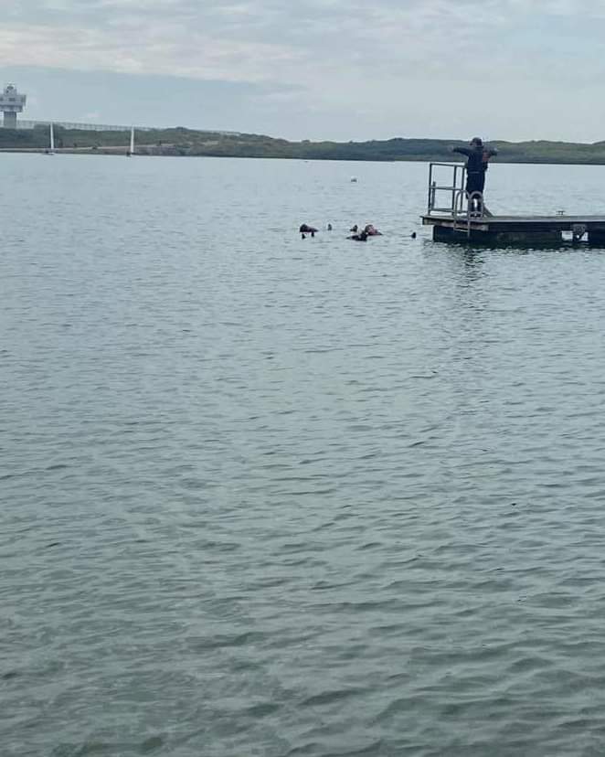 StHelensSCC's tweet photo. Today, 7 new recruits and 1 cadet completed their Sea Cadet Swimming Test in the cold waters of Crosby Lakeside 💦 all successfully passed 👏 Well Done and we look forward to seeing you at the boating station again 😊 

#ReturntoBoating #Recruitment https://t.co/fizxEJtYP3
