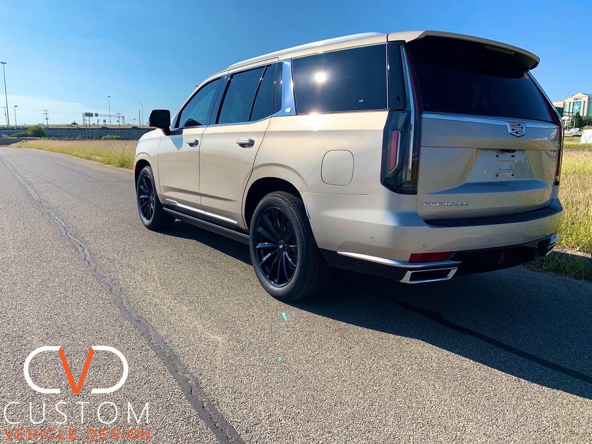 CVDAuto's tweet photo. 2021 Cadillac Escalade on Vogue VT388 wheels
#2021 #2020 #Cadillac #Escalade
#CadillacEscalade #2021Cadillac
#Voguewheels #VogueVT388
#Voguetyre #CVD #CVDauto
#CVD2020 #CustomVehicleDesign https://t.co/5cIFSXfTbK