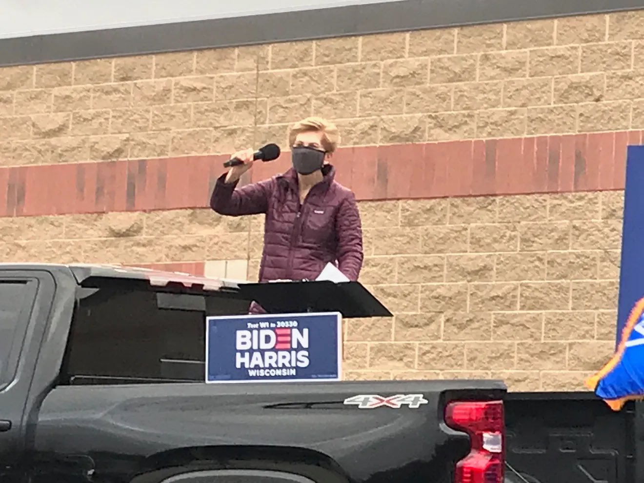 Ekoj-kfWMAU1KNe?format=jpg&name=large