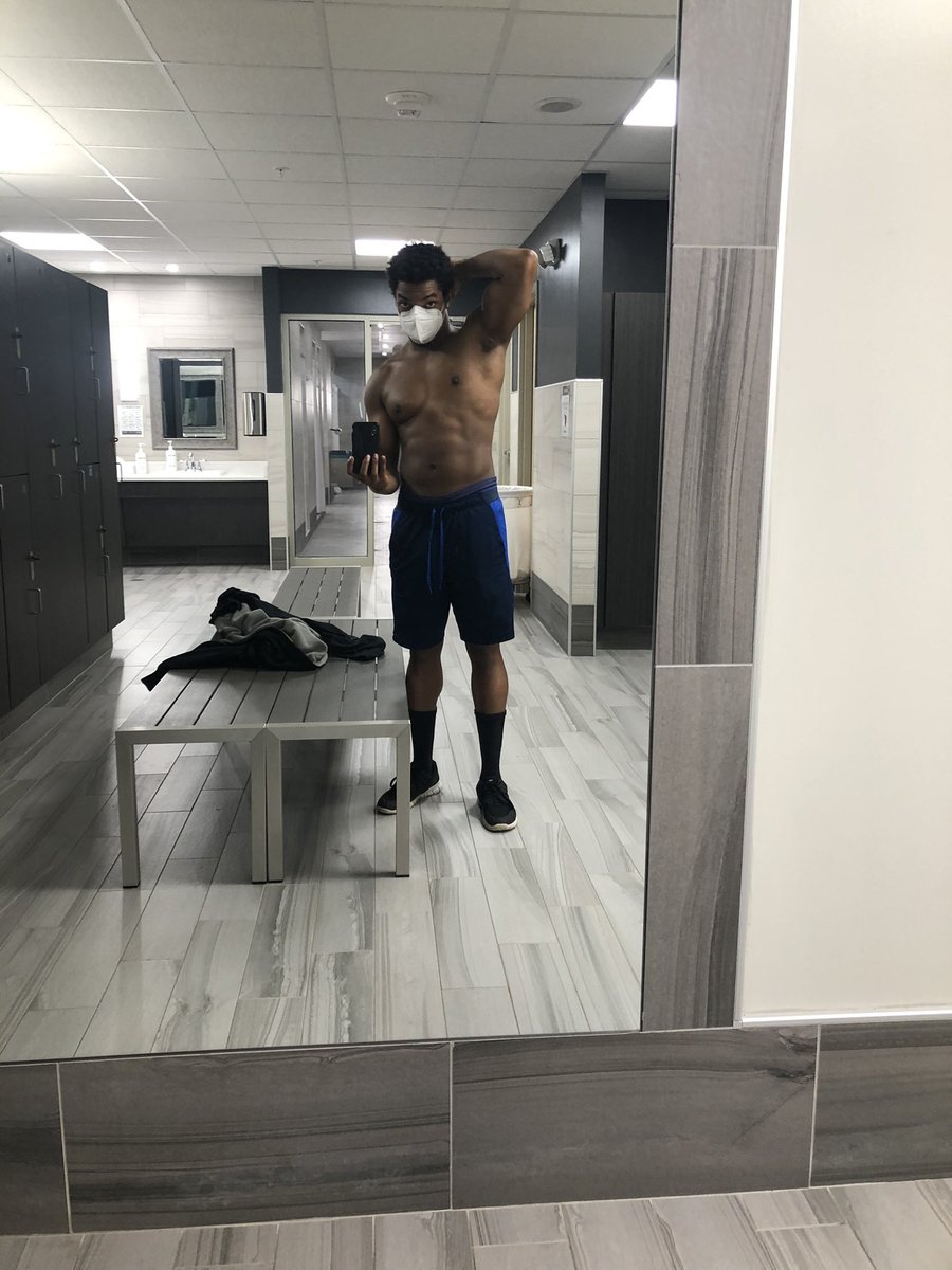 parmajoncheese's tweet photo. #AestheticCheck 2
Noticeable developments:
-More serratus progress
-I have fingers like an old witch https://t.co/Jq9fSUF1Cv