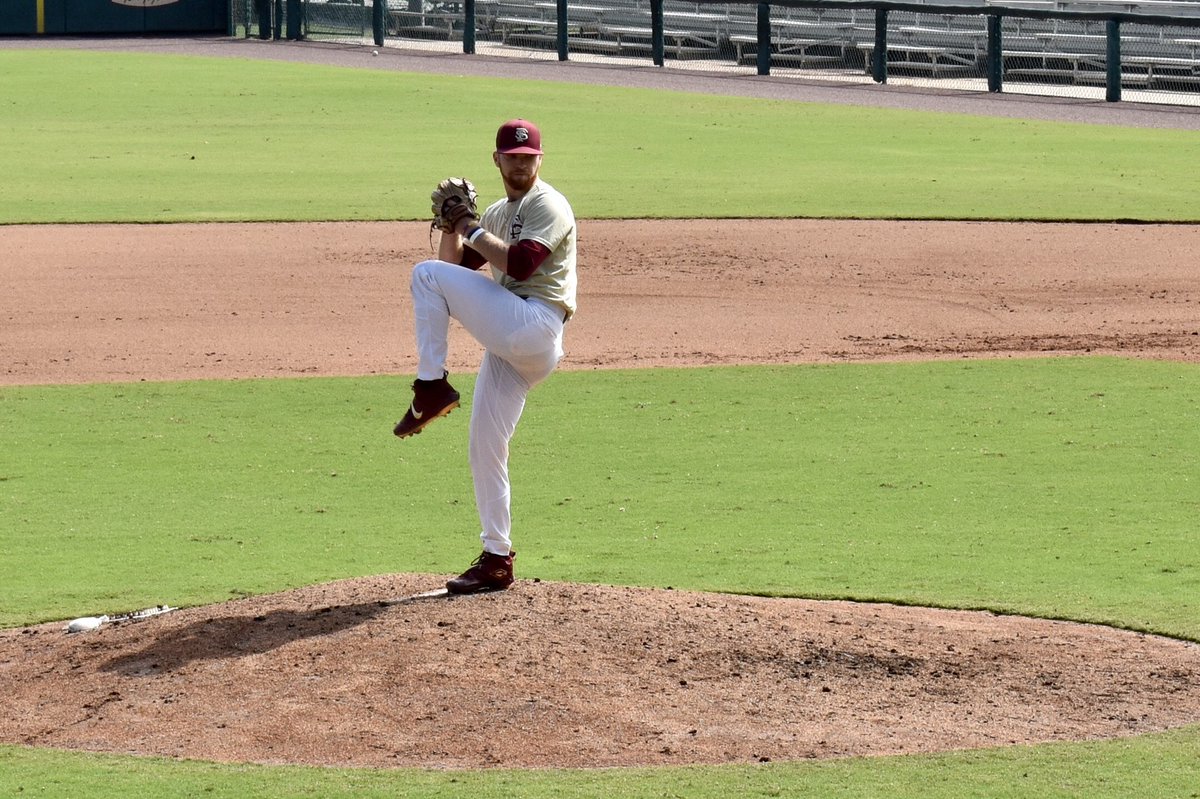 Jack Anderson and Dylan Simmons both sat in the low 90’s, while consistently landing a plus-slider. Looks like a fall ball season has really benefited Simmons on the mound. Anderson’s CH was also a swing-and-miss pitch.