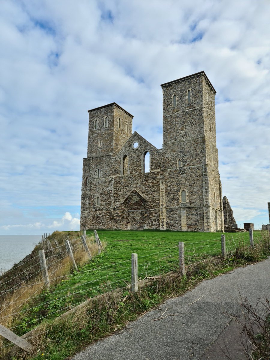 MarcusNovius's tweet image. Reculver towers 😮🗿
#reculver #reculvertowers
