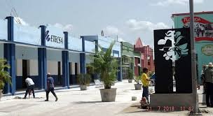 Lgarcial4's tweet photo. El pueblo de Florida en #Camagūey muy contento #CubaInformatiza y se instalan dos sitios con 4G/LTE con gran impacto en los datos móviles y el alcance que tiene, #ETECSAesdelPueblo y a él se debe. #VamosPorMas https://t.co/EF9PT919kk