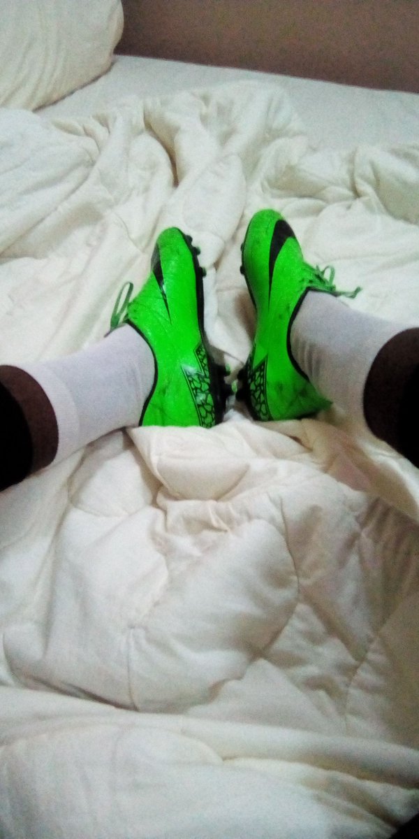 mayagamn's tweet image. My hubby❤💋⚽⚽⚽⚽💪💪🙏