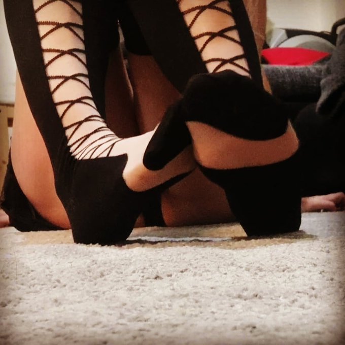 Find me on Phub for more 👣 ❤️ You can find me under AngelsSweetFeet or click the link in my bio 😊 #phub<a href="/tag/footfetish"class="tags"><span>#footfetish</span></a><a href="/tag/feet"class="tags"><span>#feet</span></a><a href="/tag/pornhub"class="tags"><span>#pornhub</span></a><a href="/tag/nylons"class="tags"><span>#nylons</span></a><a href="/tag/phub"class="tags"><span>#phub</span></a><a href="/tag/phu"class="tags"><span>#phu</span></a>