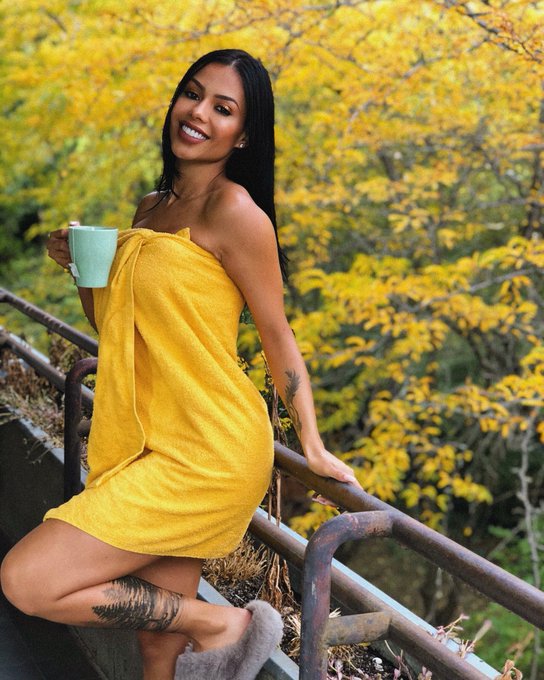 🧡🍂🍁 https://t.co/PpNOg92pHa