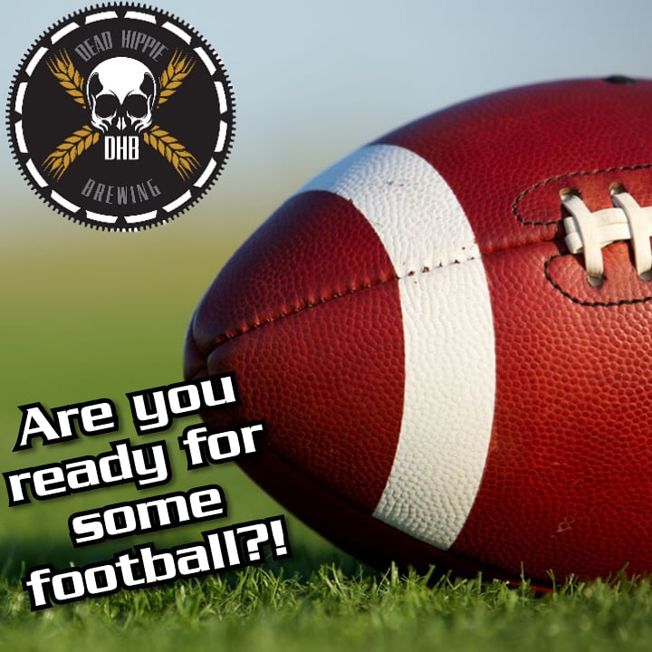 DeadHippieBrew's tweet photo. Its NFL Sunday at the Hippie! You're invited to join us in the fun! Come cheer on the Pack and enjoy a tasty beverage. Kick off is at 2:15 today! Don't forget to wear your green and gold for $1 off pints during the game! #GoPackGo https://t.co/soqyAbDoI9