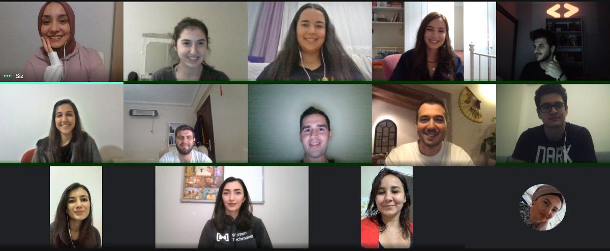 Devfest Marmara ekibinin bir kısmı :) Bütün katılımcılarımıza çok teşekkür ederiz, harika bir etkinlik oldu! Sonraki etkinliklerde görüşmek üzere!

#DevFestMarmara