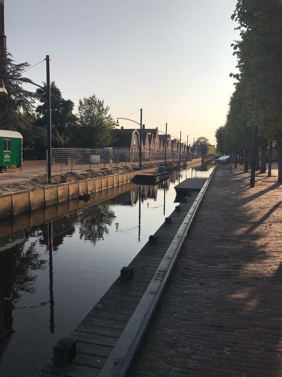 UPDATE
Start vervanging historische kademuren #Balk 

Vanaf morgen, maandag 19 oktober 2020, wordt er gestart met het damwand zetten. Deel wordt afgesloten voor autoverkeer (kerk richting oude raadhuis). 

Meer info? Kijk op: jansma.biz/kademuurbalk of facebook.com/Balk-Vooruit-2…