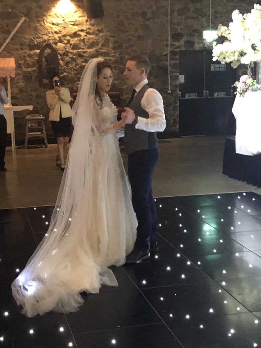 AndrewMuckaluck's tweet photo. Congrats @J8Dobbin and @IndiaHunter_.
Top day. Top people. Top footwork.
Am #dancingInTheStars #weddingDay #JB #IB #IndiaDobbin_ https://t.co/3Ki81cuOu1