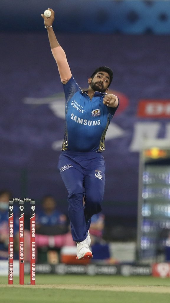 priynitzala1's tweet photo. WHAT A MATCH

APPRECIATE THESE TWO #Indian QUICKS FOR BOWLING TERRIFIC SUPER OVERS

TWO #Indian BOWLER 10 RUN FOR 2 OVER

#indianspower 
#KXIPvsMI 
#suparover https://t.co/NTY84ih8lQ