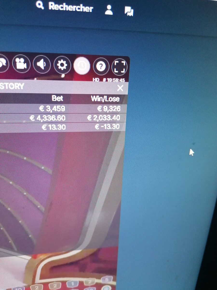 Bullish51430954's tweet photo. 11k en deux jours, pas ouf ✌️😅 @loopooYT @CDloops @LeBidule_ @Stake bonne nuit les frero https://t.co/aaDyWi1a4J