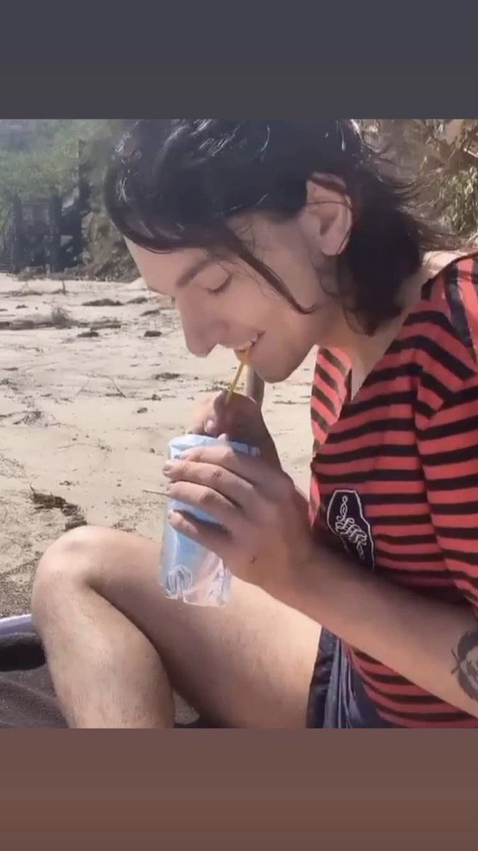 emerson barrett being more attractive than noah beck: a thread https://twitter.com/tyler0101...