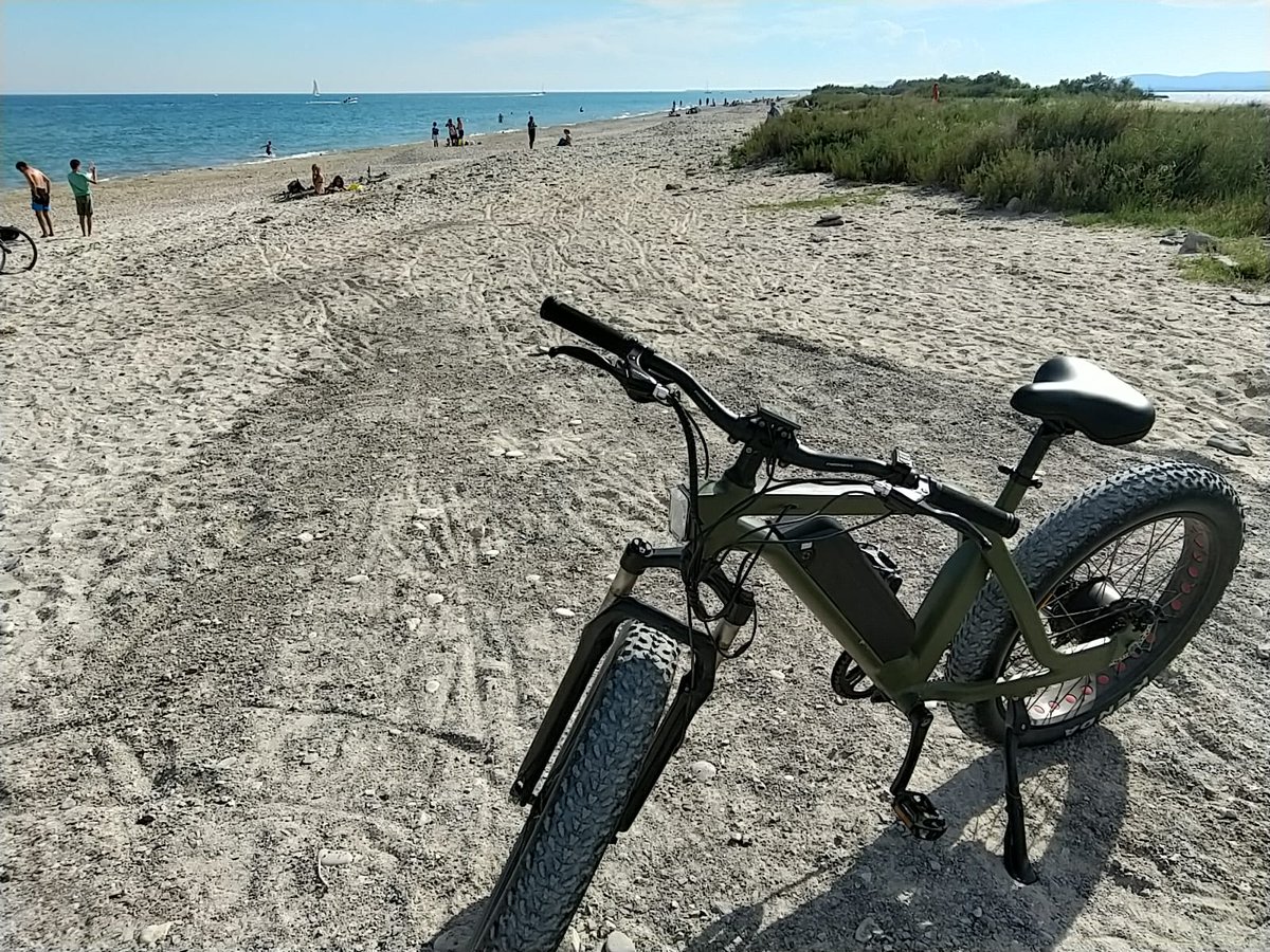 VincentMo11's tweet photo. Best riding feedback from our France customer, you deserve to enjoy the romance of the sea breeze😘😘😘#SN100 #Electricbike #ebikes #MTB #losangeles #weekend #bicycleschangelives #bicycleschangelives https://t.co/ABEjpSrZd0