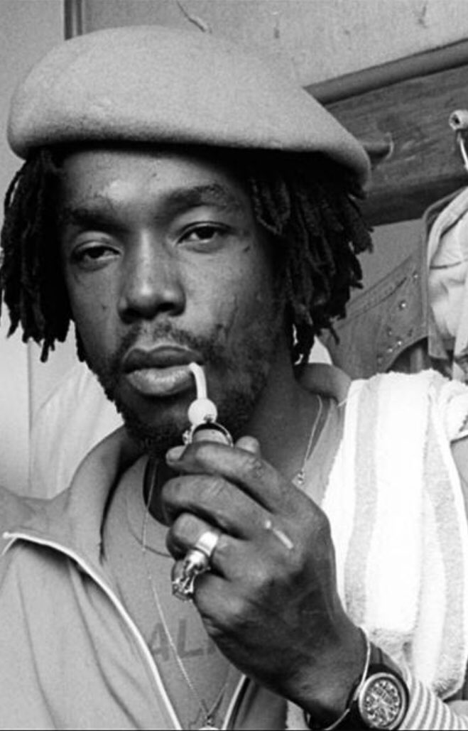 Happy Birthday, Peter Tosh 
(1944.10.19-1987.9.11) Downpressor Man 