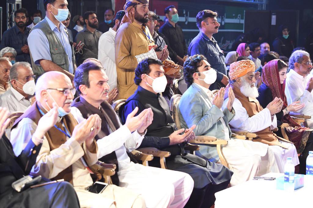 BBhuttoZardari's tweet photo. Salute to martyrs of Karsaz. Whose supreme sacrifice gives us strength to fight. Thankyou to the PDM leaders for coming to Karachi, and to Karachi for showing the love that you did. The people have spoken. They will not be silenced in this fight for democracy. #PDMJalsaKarachi https://t.co/cx86Tp2muO