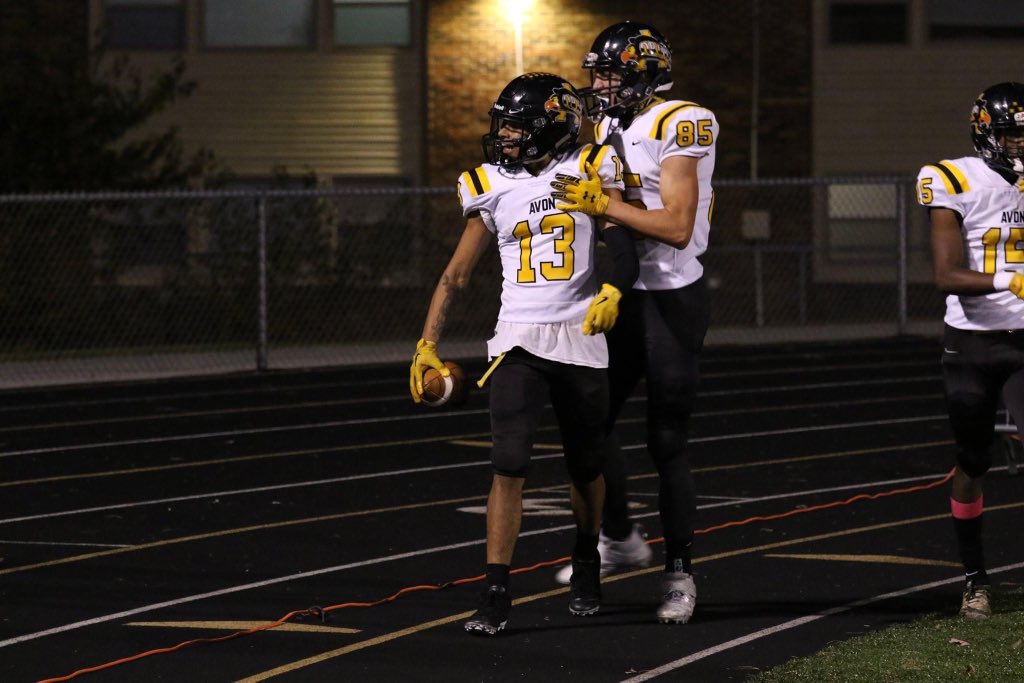 showtimewallace's tweet photo. #ball4pops - Week 9 - 9 rec 251 total yards 3 td 1 int https://t.co/MR83MEbNm6 https://t.co/p0THA7S7fJ