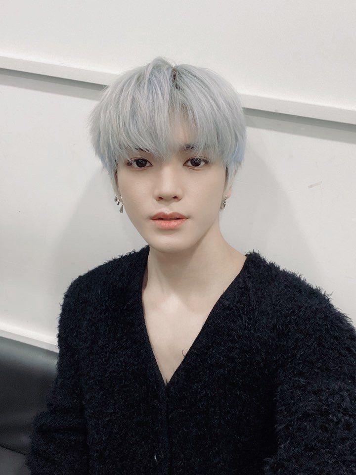 DakruoM_twt's tweet photo. 📸 • #HAYTHAM’s 𝘂𝗽𝗱𝗮𝘁𝗲.
Nuestro domingo estaba muy tranquilo hasta que llegó correo y la poderosísima #WJSNLS llegó a mis manos por fin 🤩 obviamente desquicié a todos con mis gritos, pero ya podré llevarla para los siguientes shows, ¡Gracias! https://t.co/P1o0mwnIFQ