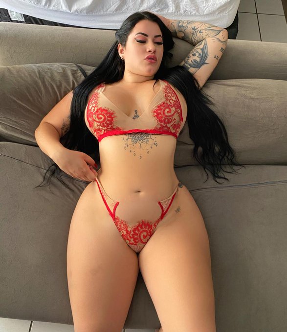 &iquest;Cu&aacute;l prefiere 1 o 2 &iquest; https://t.co/y1R8s4YVgO 🤏🏻 subscribe for crazy things 😈🔥 https://t.co/nNAxhI4