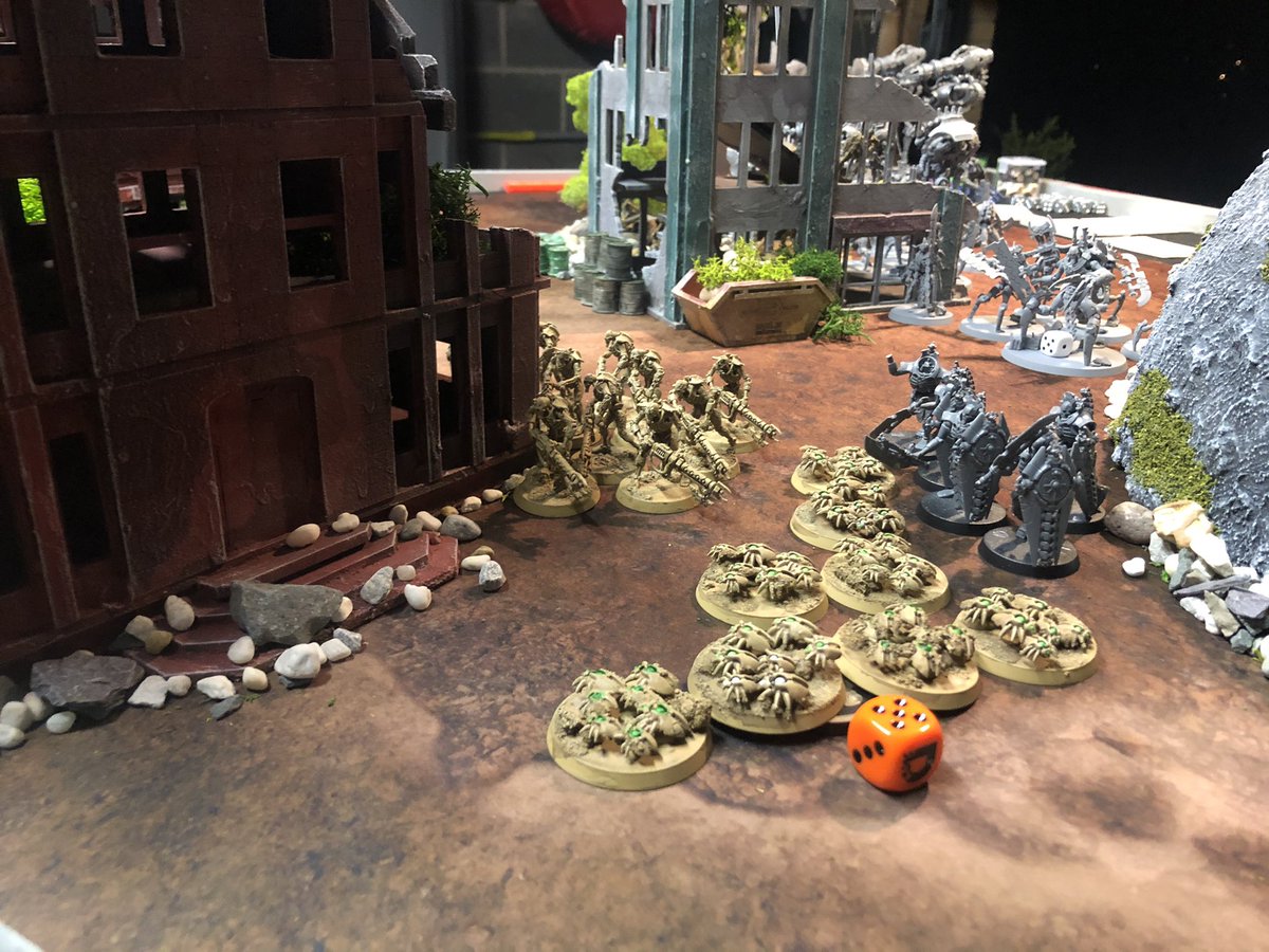WH_40K's tweet photo. An absolute epic game!!!
.
.
.
#astramilitarum #imperialguard #cadian #new40k #warmongers #lemanruss #warhammer40k #gamesworkshop #imperialknights #armigers #paintingwarhammer #tabletopgames #necrons https://t.co/z0oyL0X3O2
