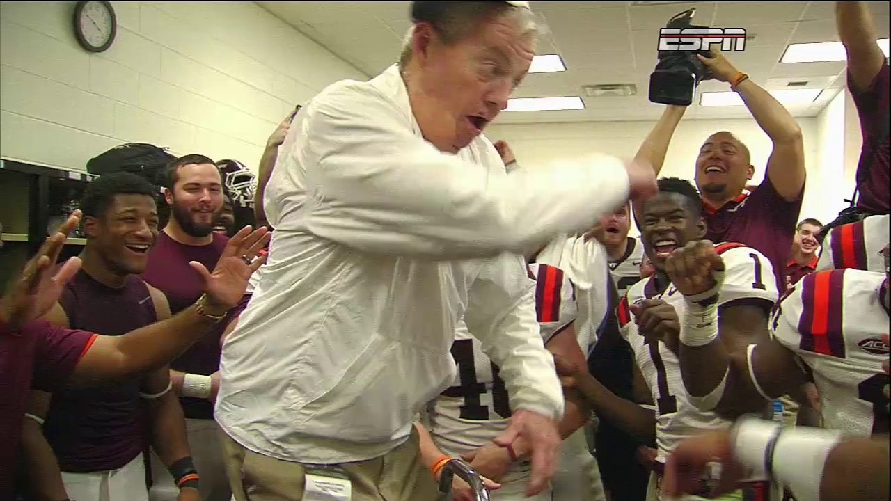 No one dabs better than Frank Beamer!

Happy birthday to the legend 
