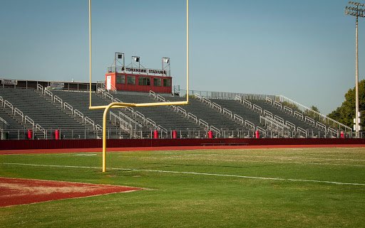 does ur school have one of these bleachers like in riverdale and stuff with jocks and cheerleaders and mascots and u get hotdog stands and have massive events with the stadium lights? and does every school have it????