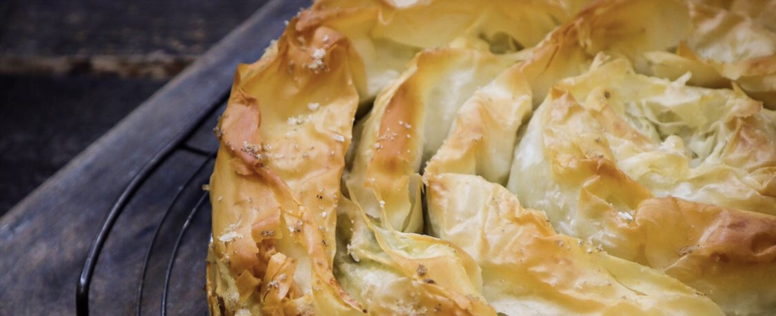 SimonProvidore's tweet image. We want to get cozy with this flaky feta &amp;amp; spinach pie. Think of crisp buttery golden layers of filo filled with @WillStudd Aphrodite Feta, spinach and Le Conquerant butter. That's right, we called it, buttery morsels filled with cheese: simonjohnson.com/recipes/feta-s…