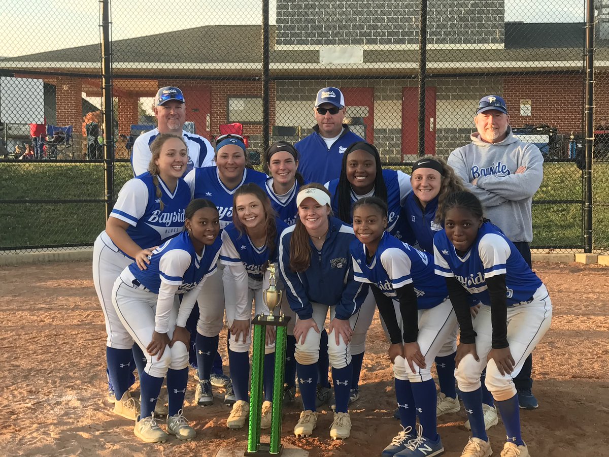 6 and 1 on the weekend, unfortunately that 1 was in the championship game but they battled to the last out.  Great weekend Blues Showcase!